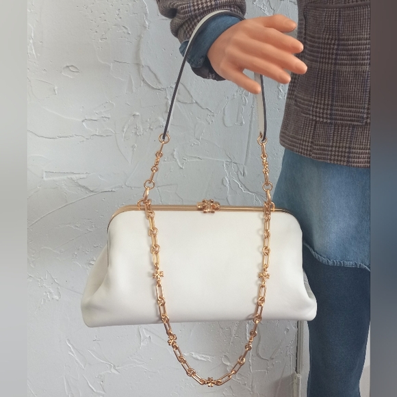 Tory Burch Handbags - Tory Burch Cleo Shoulder Bag in New Ivory, Large size Frame bag.